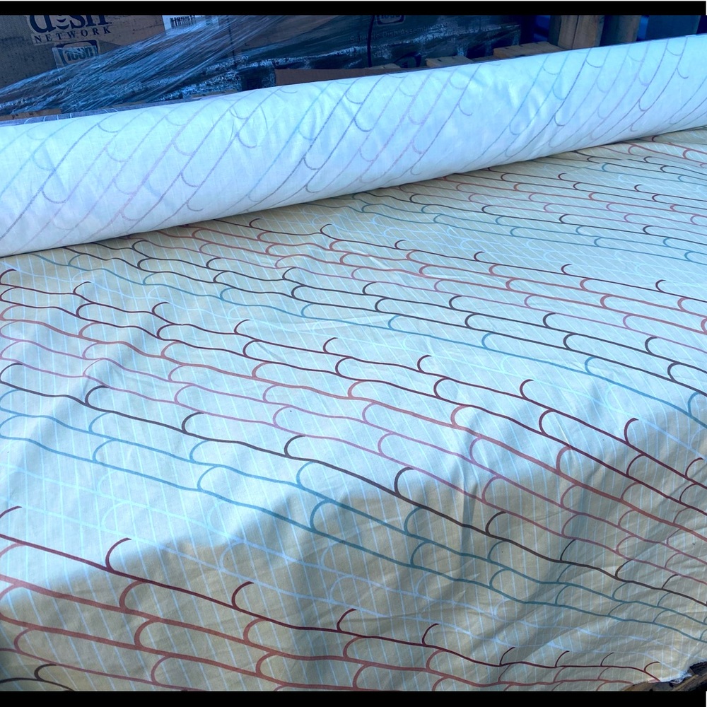 Rare! Vintage 80’s Blurred Lines Graphic Print Sheet Fabric - Sateen 59”x 108”